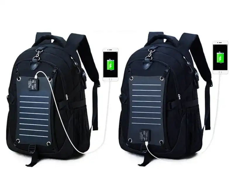 Tạp chí du lịch Wanderlust Tips | Những thiết bị công nghệ nhất định không thể thiếu khi đi du lịch