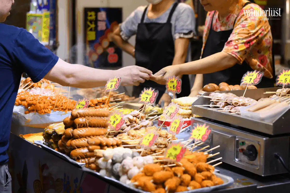 Tạp chí du lịch Wanderlust Tips Tìm một Hồng Kông cổ điển trong lòng Vượng Giác