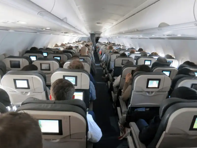 Tạp chí du lịch Wanderlust Tips - 7 thói quen xấu bạn cần tránh khi đi du lịch