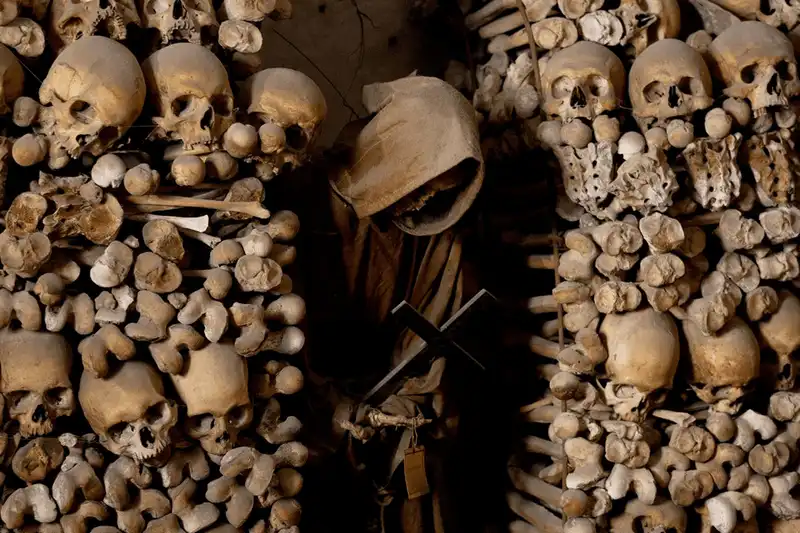 Ghé thăm 10 địa điểm rùng rợn cho mùa Halloween sắp tới 8 Tạp chí du lịch Wanderlust Tips - Ghé thăm 10 địa điểm rùng rợn cho mùa Halloween sắp tới