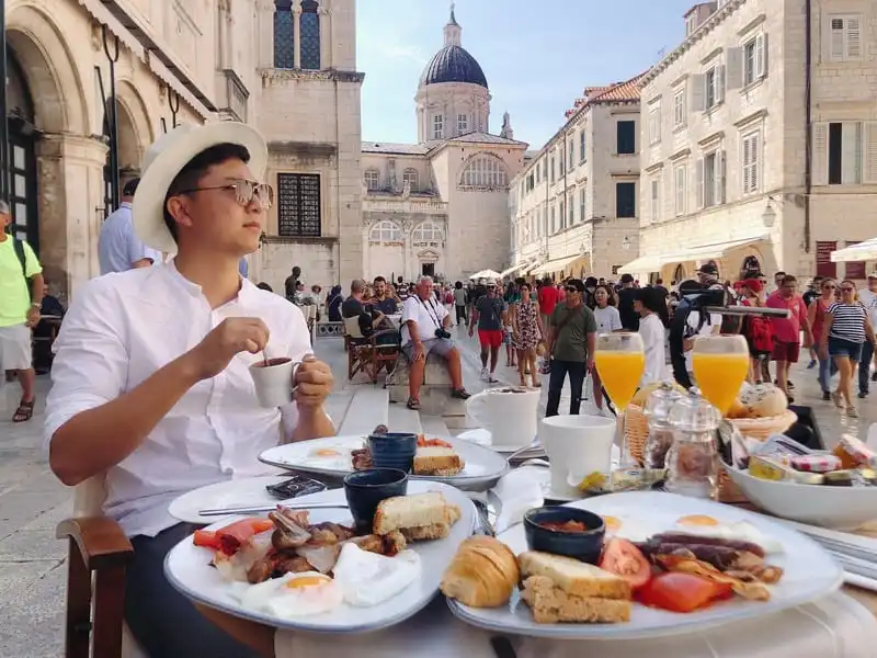 Tạp chí Du lịch Wanderlust Tips | 9X mê du lịch: Mỗi miền đất là một sắc màu tươi đẹp