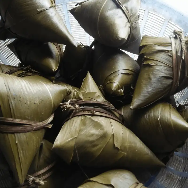 Tạp chí du lịch Wanderlust Tips Bánh coóc mò, món quà của người Tày, Thái Nguyên