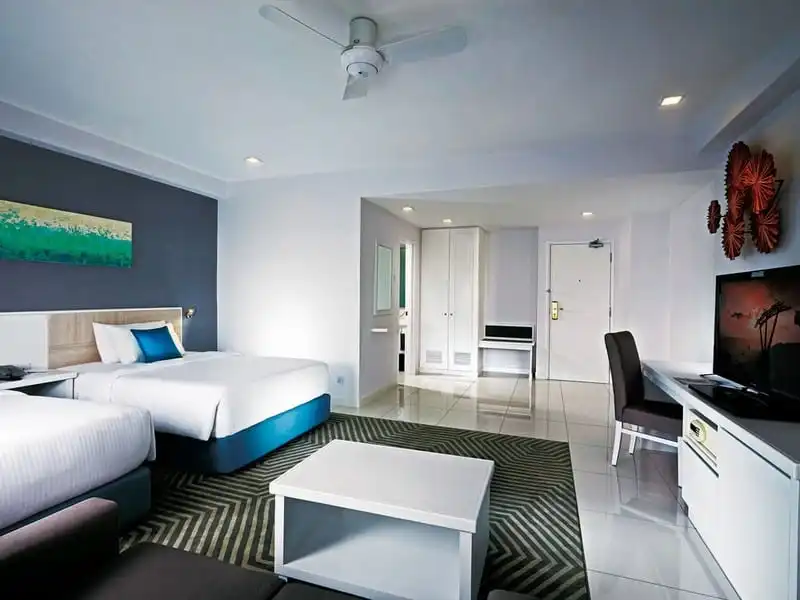 Tạp chí du lịch Wanderlust Tips | Bí ẩn tầng số 21 của khách sạn huyền bí lớn nhất thế giới