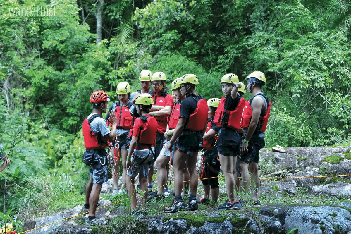 Tạp chí du lịch Wanderlust Tips Canyoning ở Đà Lạt, chiến thắng dòng thác dữ - khám phá