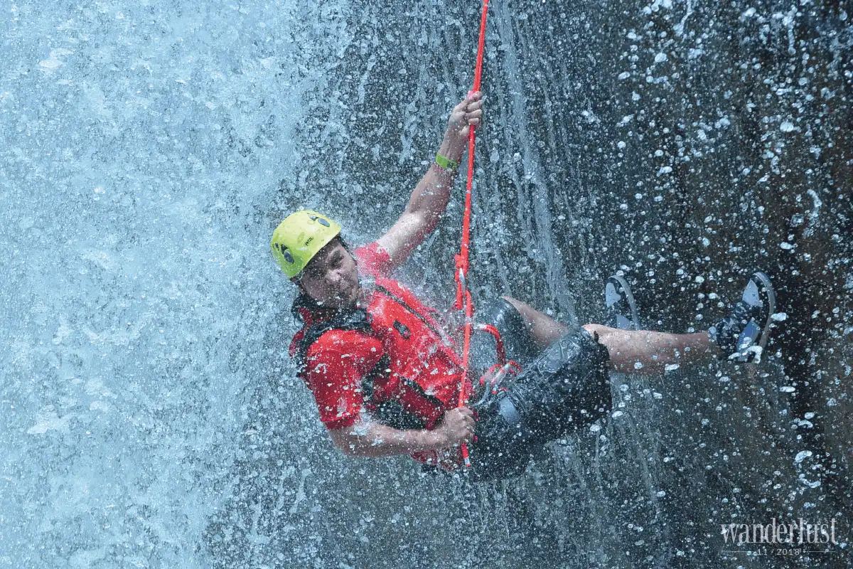 Tạp chí du lịch Wanderlust Tips Canyoning ở Đà Lạt, chiến thắng dòng thác dữ - khám phá