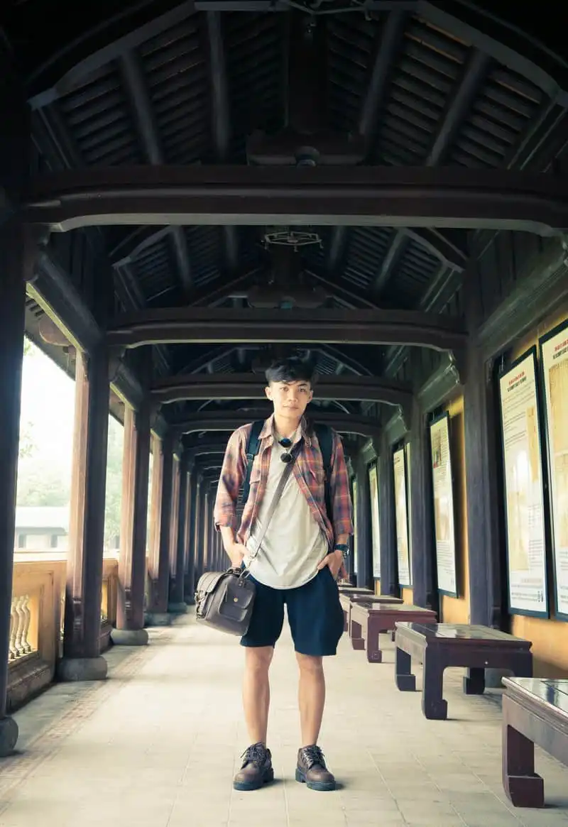 Tạp chí Du lịch Wanderlust Tips | Chàng trai 9X ghi dấu kỷ niệm trên chuyến đi thanh xuân