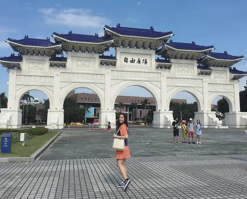 Cô gái Sài thành chạm vào giấc mơ mang tên Phượng Hoàng cổ trấn 12 Tạp chí Du lịch Wanderlust Tips | Cô gái Sài thành chạm vào giấc mơ mang tên Phượng Hoàng cổ trấn