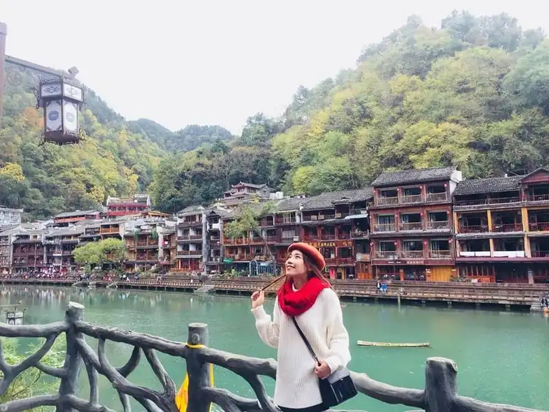 Cô gái Sài thành chạm vào giấc mơ mang tên Phượng Hoàng cổ trấn 8 Tạp chí Du lịch Wanderlust Tips | Cô gái Sài thành chạm vào giấc mơ mang tên Phượng Hoàng cổ trấn