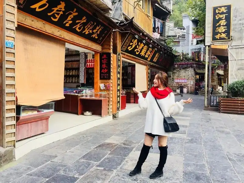 Cô gái Sài thành chạm vào giấc mơ mang tên Phượng Hoàng cổ trấn 6 Tạp chí Du lịch Wanderlust Tips | Cô gái Sài thành chạm vào giấc mơ mang tên Phượng Hoàng cổ trấn