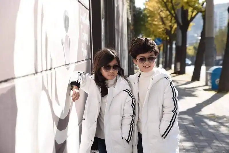 Tạp chí du lịch Wanderlust Tips | Đôi bạn thân nhí Hà thành hào hứng khi du lịch đến xứ sở kim chi 