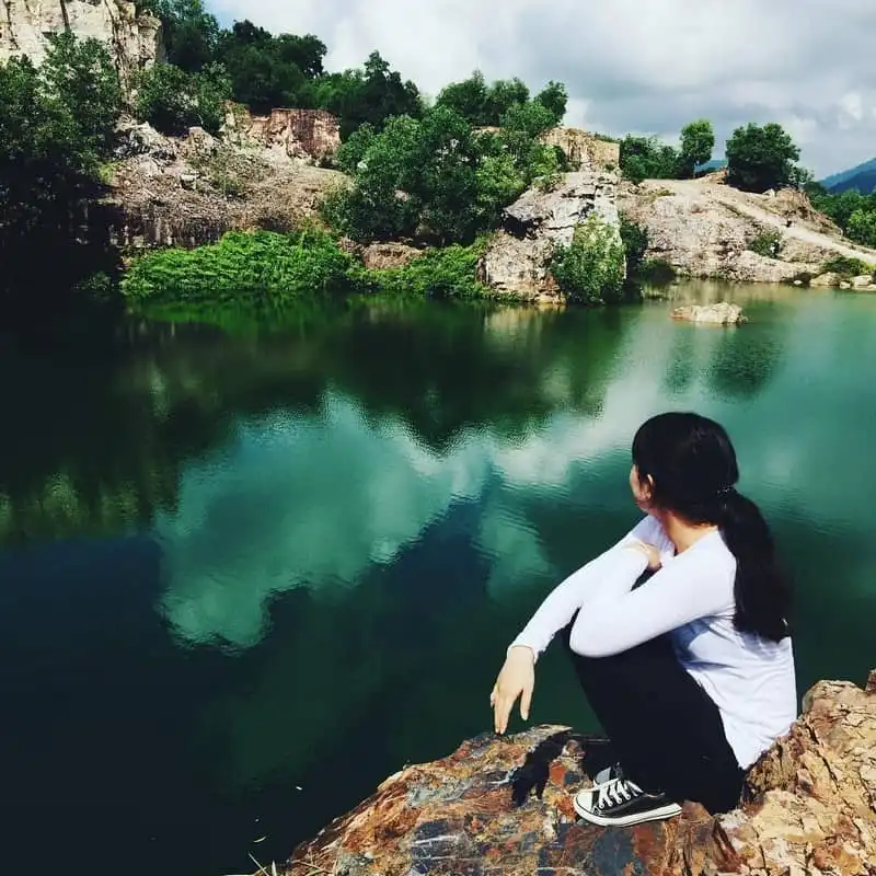 Du lịch miền Tây nhớ ghé "Tuyệt Tình Cốc" nước xanh như ngọc 8 Tạp chí du lịch Wanderlust Tips | Du lịch miền Tây ghé thăm "Tuyệt Tình Cốc" nước xanh như ngọc