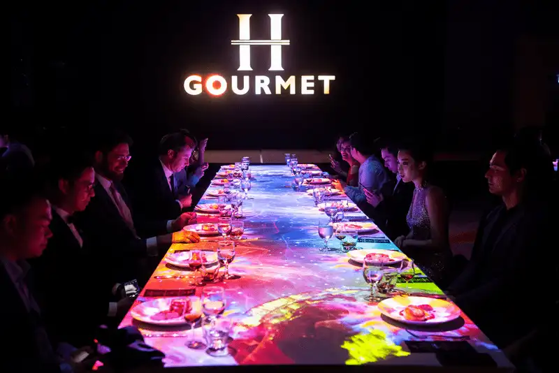 Tạp chí du lịch Wanderlust Tips H-Gourmet: Sự giao thoa ẩm thực Pháp – Việt với hương vị hảo hạng