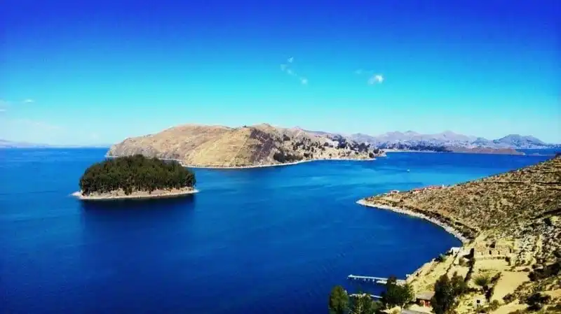 Tạp chí Du lịch Wanderlust Tips | Hồ Titicaca nhuốm màu sắc huyền thoại ở Nam Mỹ