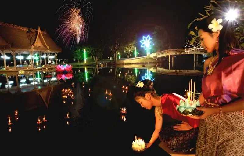 Hòa mình vào lễ hội Loy Krathong lung linh, huyền ảo 9 Tạp chí Du lịch Wanderlust Tips | Hòa mình vào lễ hội Loy Krathong lung linh sắc màu
