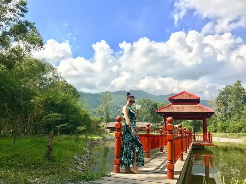 Tạp chí Du lịch Wanderlust Tips | Huế - Miền di sản đầy chất thơ trong mắt cô gái mê du lịch