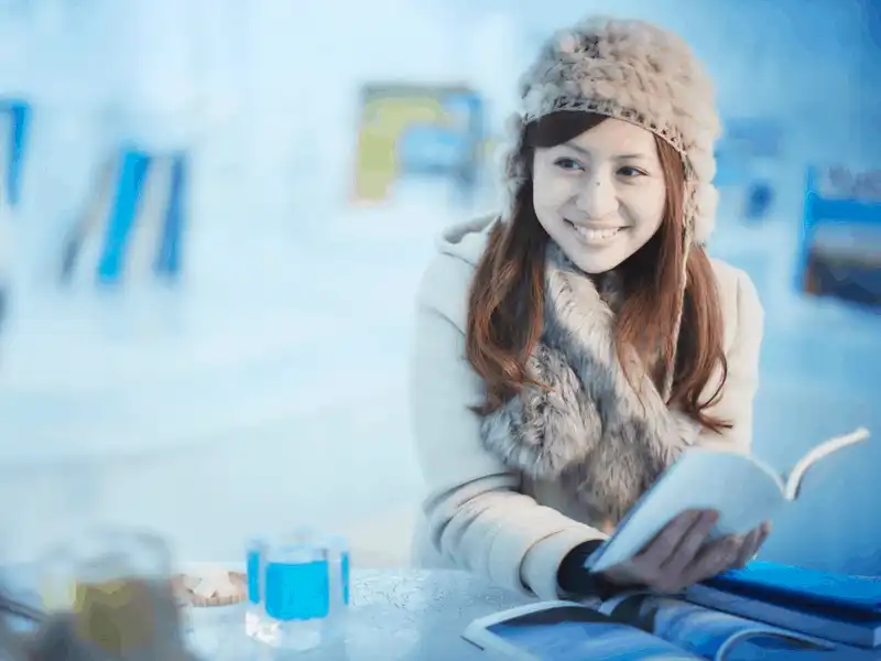 Tạp chí du lịch Wanderlust Tips Hoshino Resorts Tomamu, khách sạn làm bằng băng ở Nhật Bản