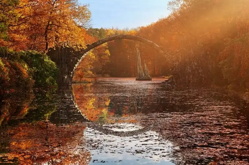 Khám phá những cây cầu kỳ lạ vòng quanh thế giới 8 Tạp chí du lịch Wanderlust Tips | Khám phá những cây cầu kỳ lạ trên thế giới