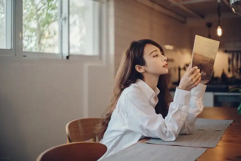 Mách bạn những bí kíp hữu ích để có chuyến du lịch hoàn hảo 7 Tạp chí du lịch Wanderlust Tips | Mách bạn những bí kíp hữu ích để có chuyến du lịch hoàn hảo