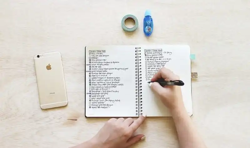 Mách bạn những vật dụng hữu ích cho chuyến du lịch mùa đông 10 Tạp chí Du lịch Wanderlust Tips | Mách bạn những vật dụng hữu ích cho chuyến du lịch mùa đông