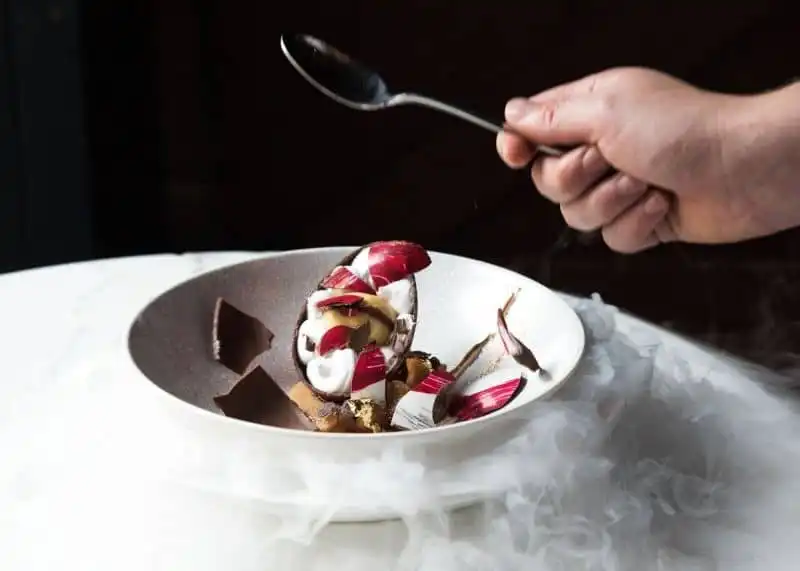 Tạp chí du lịch Wanderlust Tips | Món trứng rồng độc nhất vô nhị ở xứ sở chuột túi