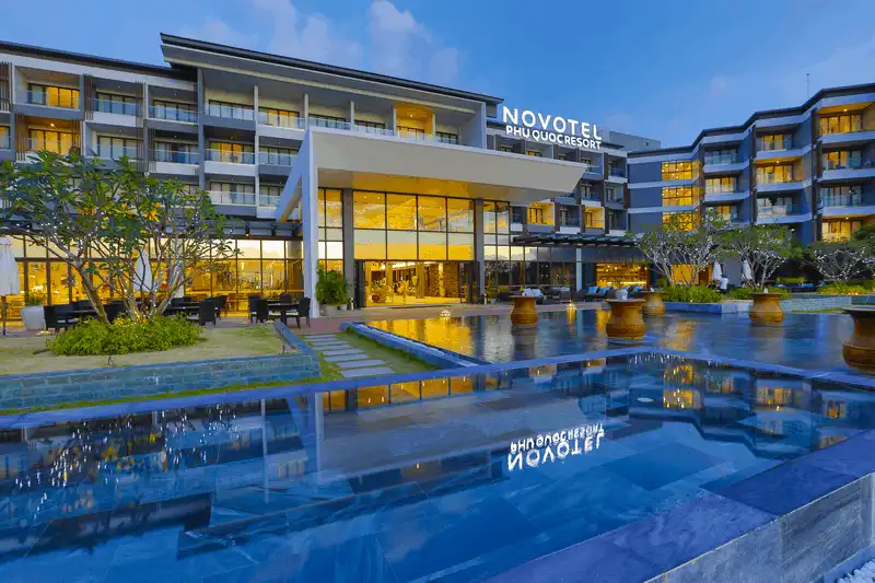 Tạp chí du lịch Wanderlust Tips Rộn ràng mùa lễ hội tại Novotel Phu Quoc Resort