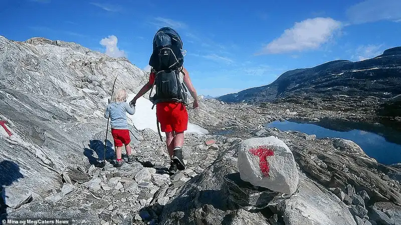 Tạp chí du lịch Wanderlust Tips Cha cùng con gái 3 tuổi khám phá Na Uy trong thời gian anh thất nghiệp