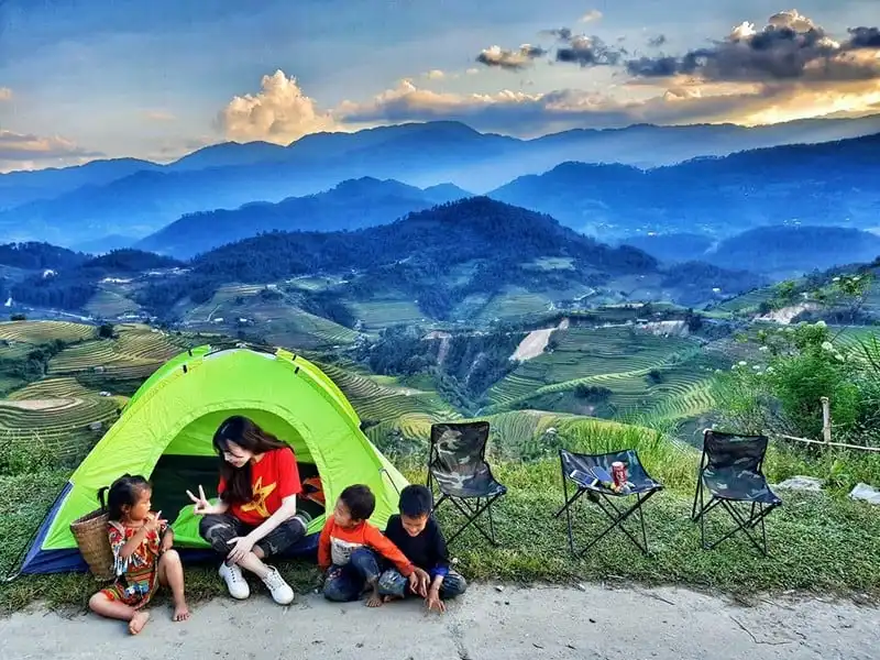 Tạp chí Du lịch Wanderlust Tips | Nhật ký khám phá xứ sở Phù Tang của cô gái mê xê dịch