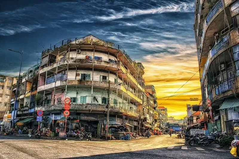 Tạp chí du lịch Wanderlust Tips | Những khu chung cư nhuốm màu hoài cổ ở Sài Gòn