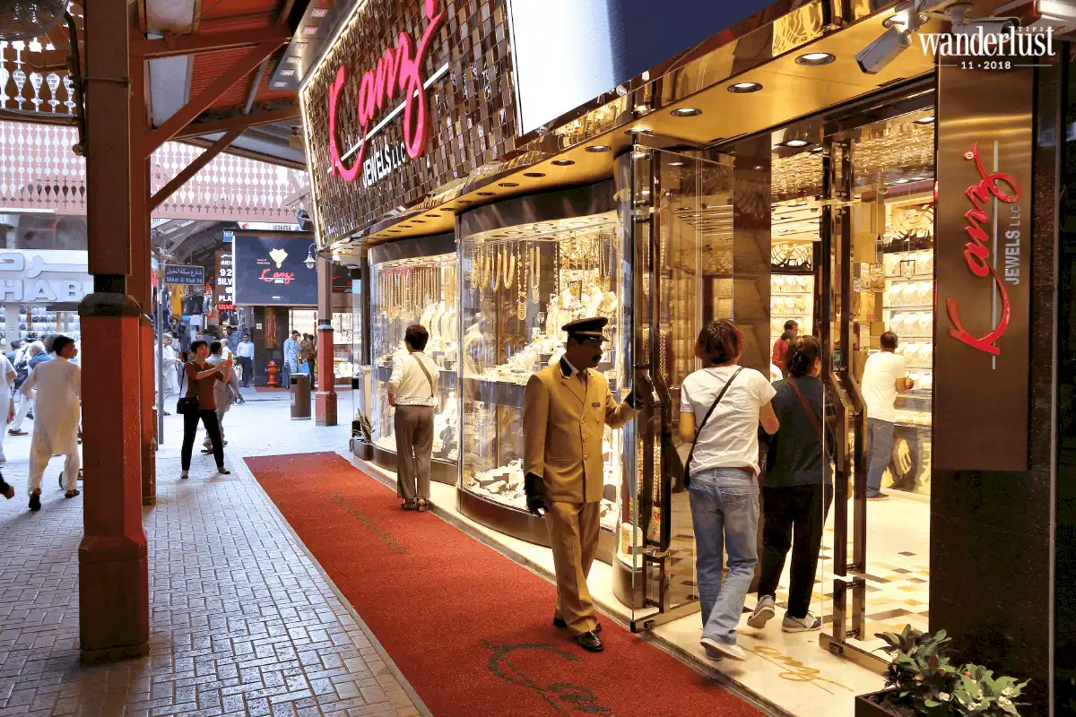 Những phiên chợ độc đáo vòng quanh thế giới 10 Tạp chí du lịch Wanderlust Tips Những phiên chợ độc đáo vòng quanh thế giới - văn hóa