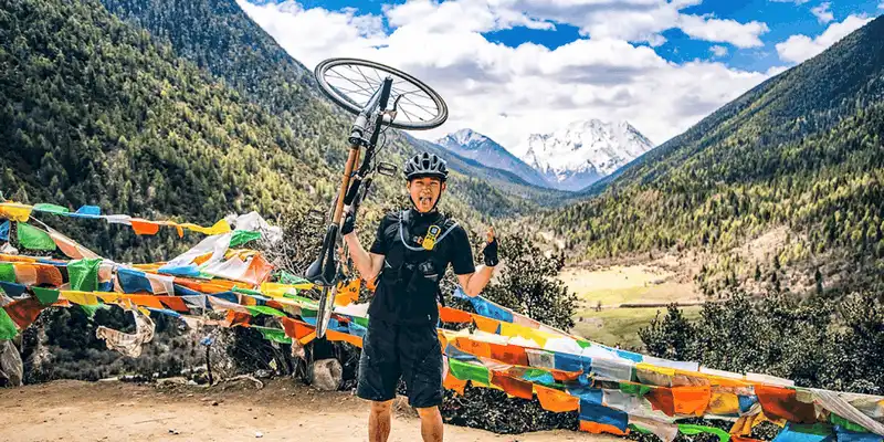 Tạp chí du lịch Wanderlust Tips Những tour du lịch thú vị quanh thành phố Tứ Xuyên, Trung Quốc