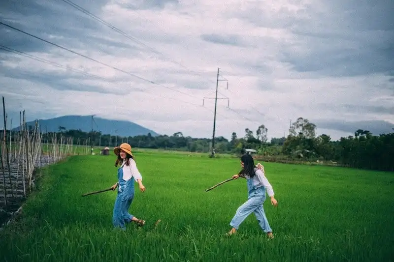 Tạp chí du lịch Wanderlust Tips | Những trải nghiệm du lịch nhất định phải thử một lần trong đời 