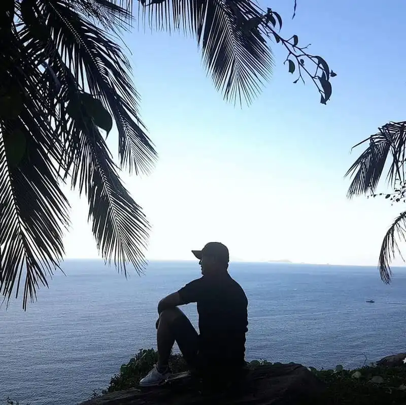 Thầy giáo dạy toán mê du lịch như yêu những con số 6 Tạp chí du lịch Wanderlust Tips | Thầy giáo dạy Toán "mê" du lịch như yêu những con số