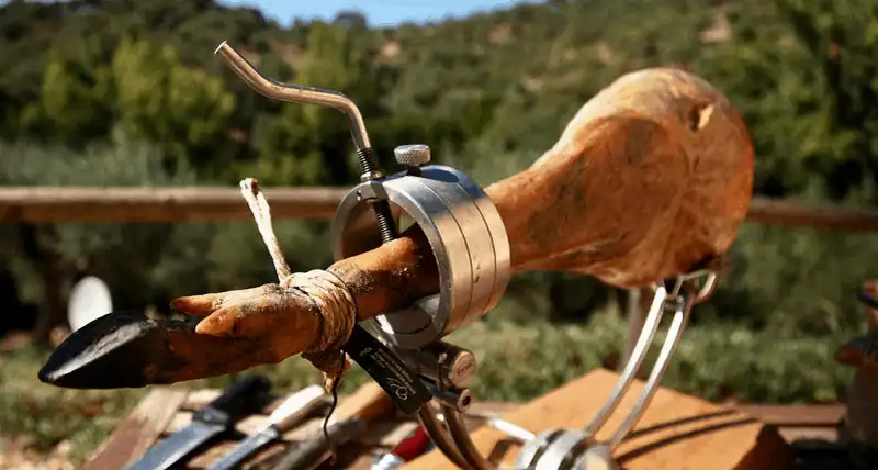 Truy tìm loại giăm bông đắt nhất thế giới 9 Tạp chí du lịch Wanderlust Tips Truy tìm loại giăm bông đắt nhất thế giới