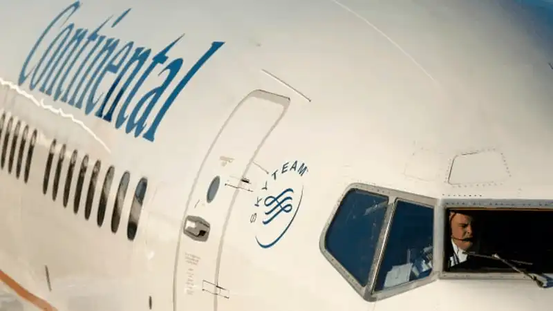 Truy tìm những hãng hàng không không còn tồn tại nữa 6 Tạp chí du lịch Wanderlust Tips Truy tìm những hãng hàng không không còn tồn tại nữa