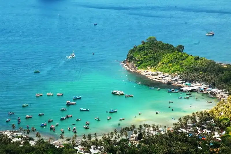 Tạp chí Du lịch Wanderlust Tips | Yêu quần đảo Nam Du từ cái nhìn đầu tiên