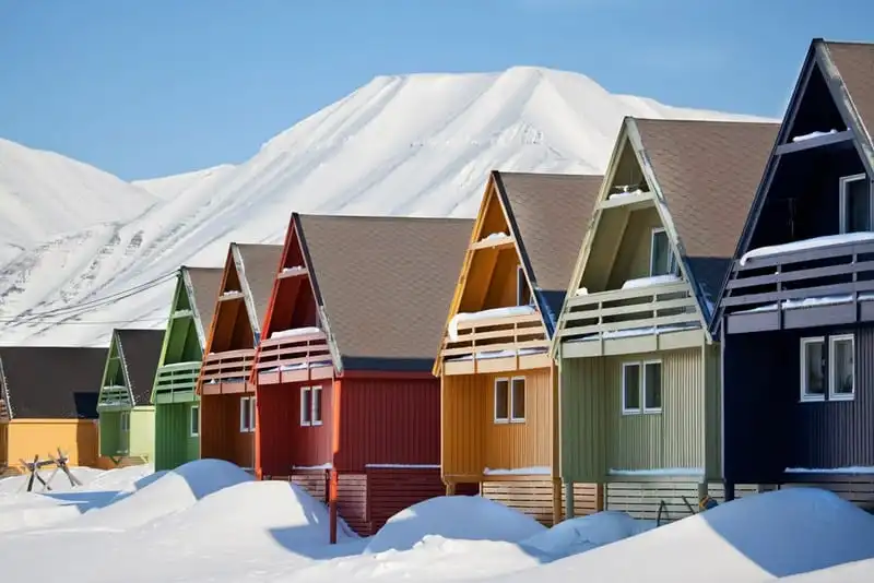 Tạp chí Wanderlust Tips 20 điểm đến đầy màu sắc ở Châu Âu (Kỳ 1)