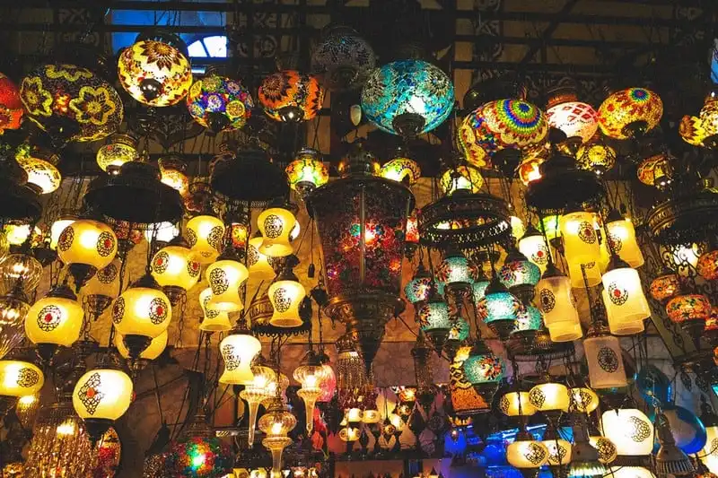 Tạp chí Wanderlust Tips 20 điểm đến đầy màu sắc ở châu Âu
