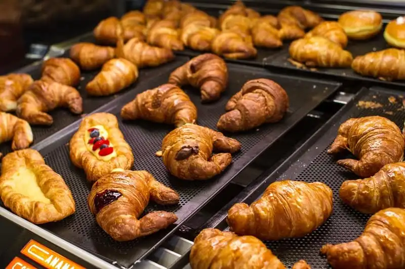 Cappuccino và cornetto: Ăn sáng theo phong cách Ý 7 Wanderlust Tips Bữa sáng theo phong cách Ý