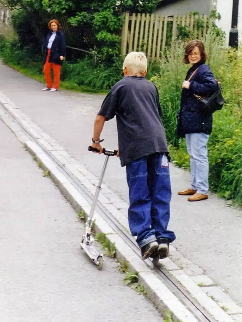 Tạp chí Wanderlust Tips Độc đáo thang máy dành cho xe đạp duy nhất trên thế giới