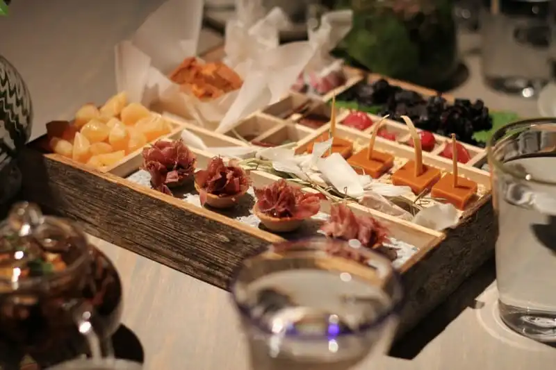 Tạp chí Wanderlust Tips Ghé nhà hàng Fäviken nơi hẻo lánh nhưng luôn đông khách