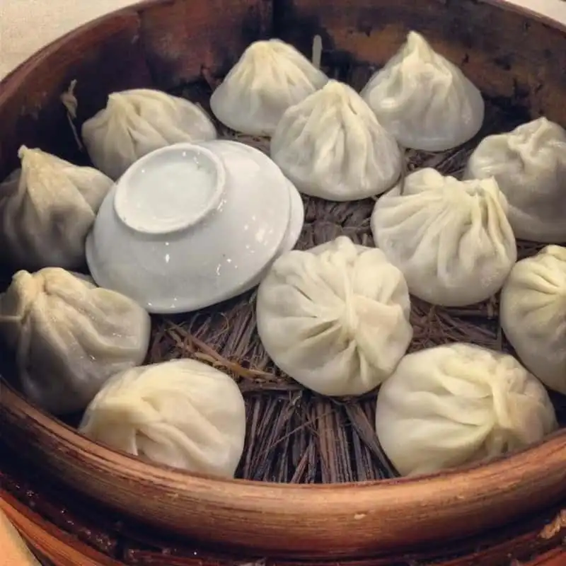 Tạp chí Wanderlust Tips Điểm danh những nhà hàng có dòng người xếp hàng dài nhất