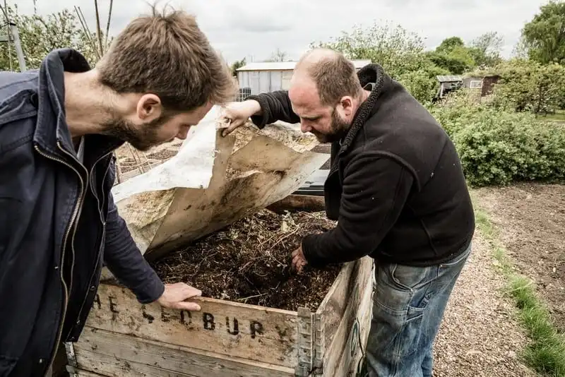 Tạp chí Wanderlust Tips Nhà hàng tái chế toàn bộ thức ăn thừa