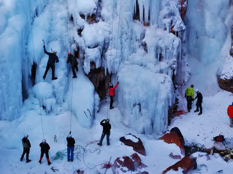 Rộn ràng những lễ hội mùa đông không thể bỏ lỡ 7 Tạp chí Wanderlust Tips Rộn ràng những lễ hội mùa đông không thể bỏ lỡ