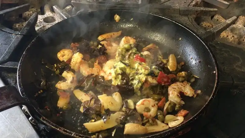 Tảo dulse - Biểu trưng ẩm thực Ireland 8 Tạp chí Wanderlust Tips Tảo dulse - Biểu trưng của ẩm thực Ireland