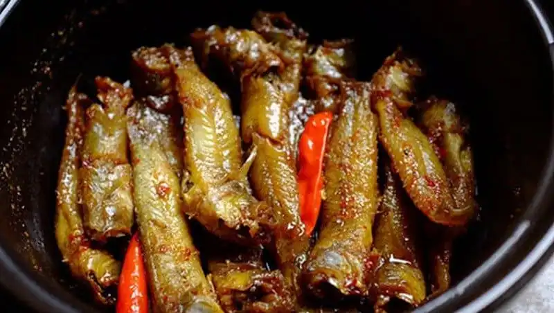 Tạp chí Wanderlust Tips Về Huế thưởng thức cá bống thệ tiến Vua