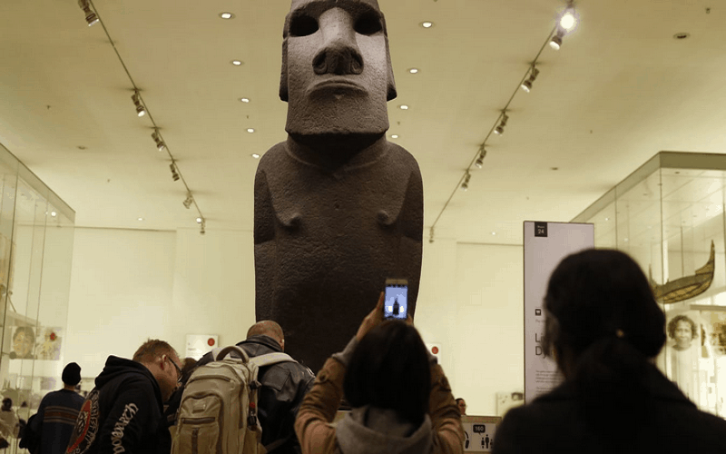 Giới chức Chile yêu cầu Bảo tàng Anh trả lại bức tượng Moai 5 Wanderlust Tips gioi chuc chile yeu cau bao tang anh tra lai buc tuong moai 3