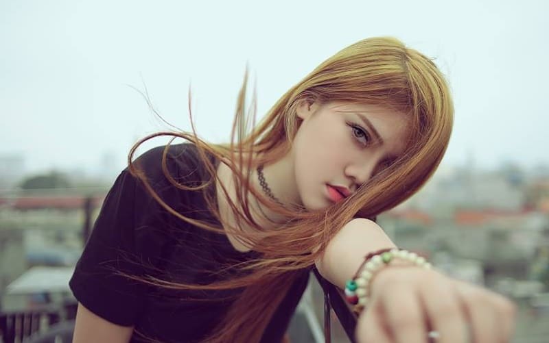 Thành phố của những kẻ cô đơn đi tìm bình yên Thành phố của những kẻ cô đơn đi tìm bình yên