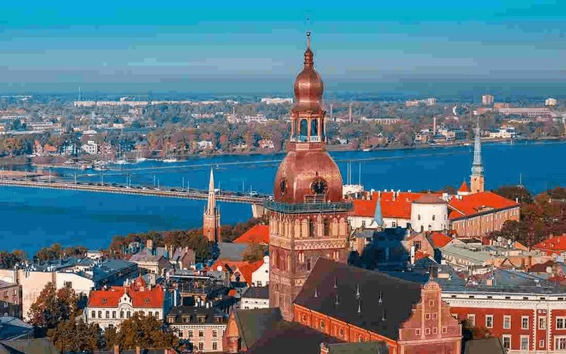 Kinh nghiệm để có chuyến du lịch Latvia hoàn hảo 5 wanderlust tips kinh nghiem du lich latvia bia