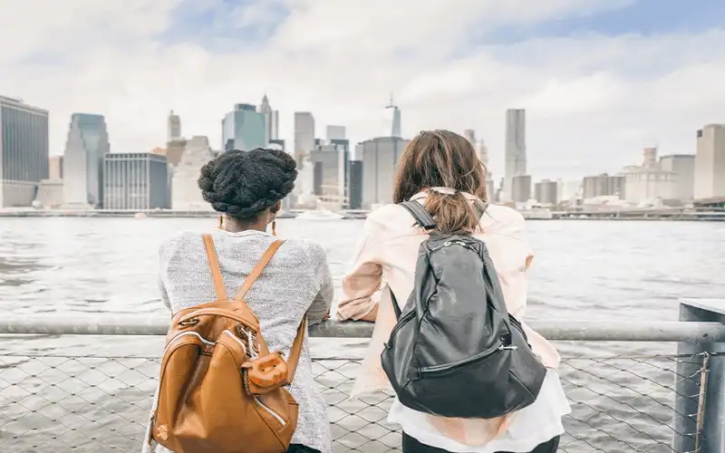 Tạp chí du lịch Wanderlust Tips Chi phí sinh hoạt cho một ngày ở các nước trên thế giới