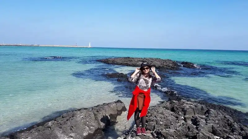 Tạp chí Du lịch Wanderlust Tips | Cô gái chia tay tuổi 25 bằng chuyến du lịch Hàn Quốc 